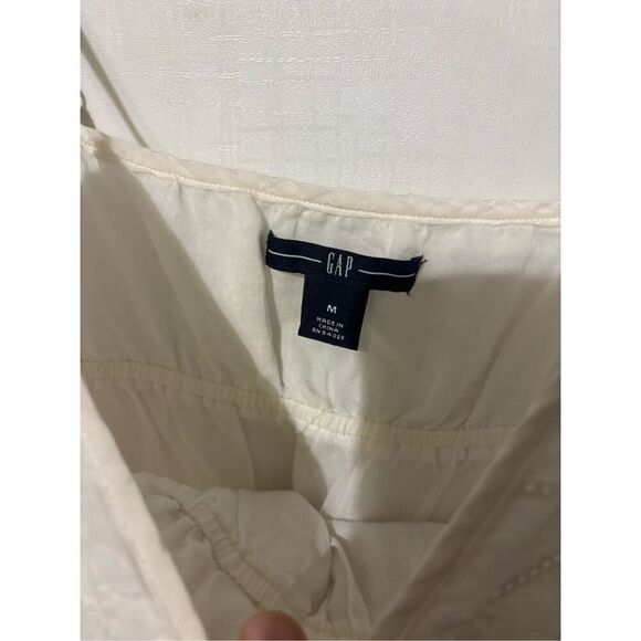 GAP Women's Medium Off White Cropped Top Shirt Sleeveless - Picture 3 of 4